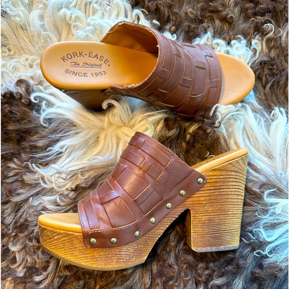 Kork Ease Leather Platform Sandals